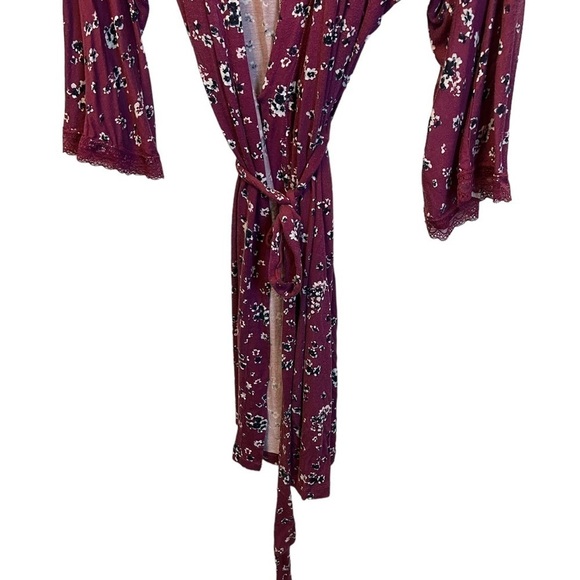 LA VIE EN ROSE Purple Floral Print Lightweight Sleep Robe S/M - Picture 3 of 8